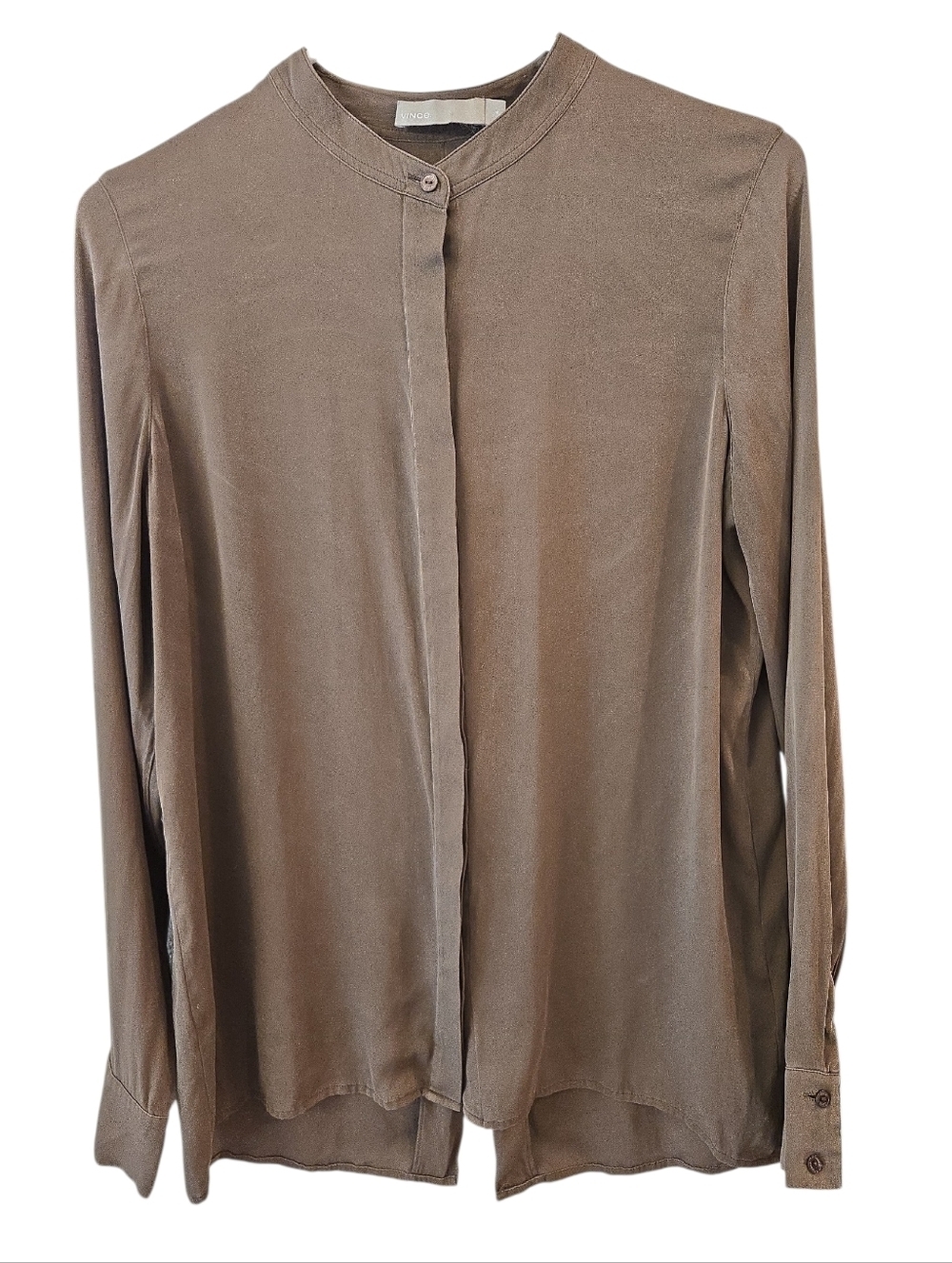 VINCE SILK BLEND COLLARLESS BUTTON-UP SPLIT BACK SHIRT  SIZE 4. BROWN.